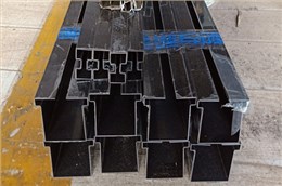 湖南常德德安府門(mén)包邊、線條、裝飾、護(hù)欄項(xiàng)目