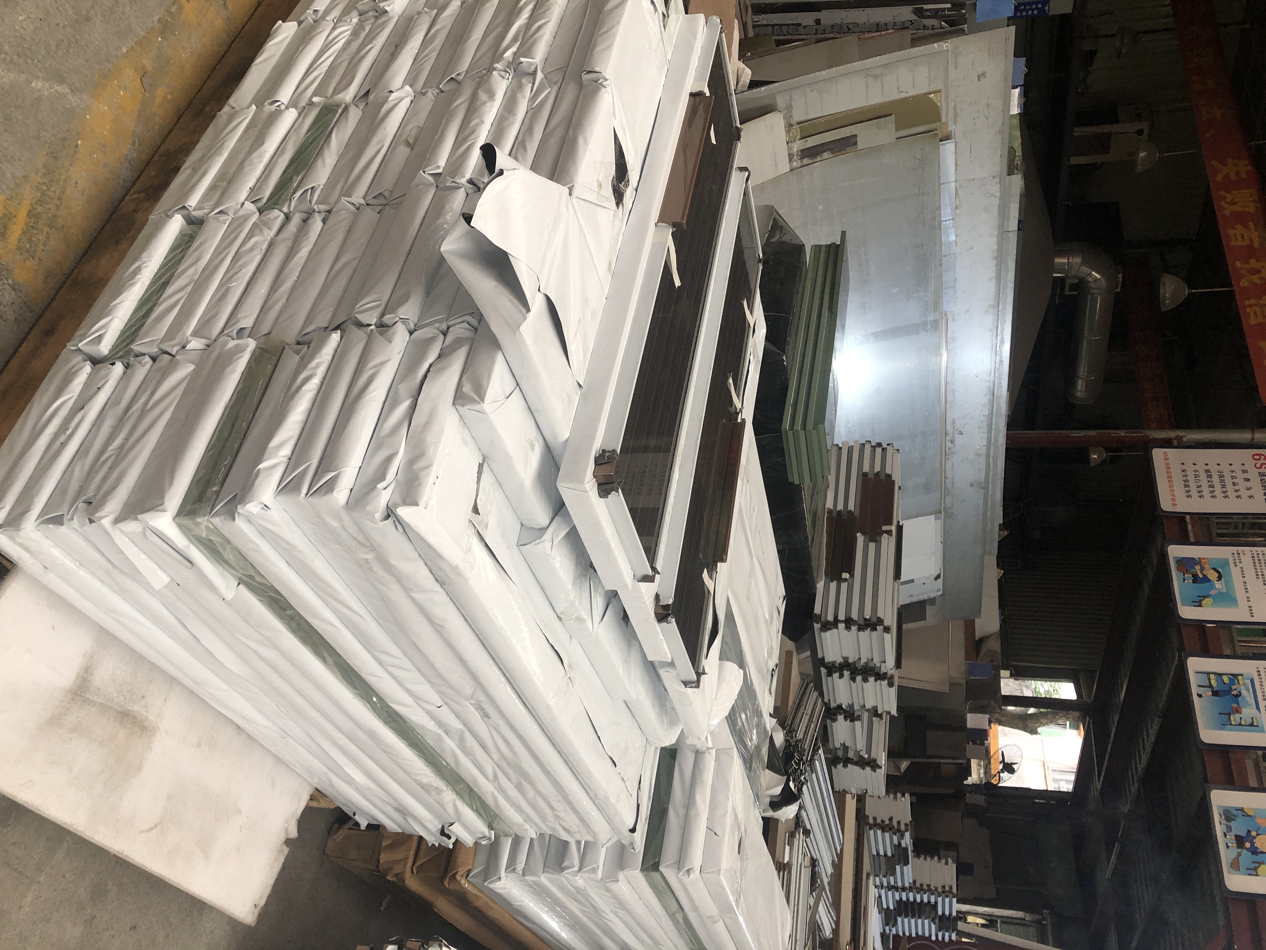 信友公司:不銹鋼格柵加工件 信友公司:不銹鋼格柵加工件