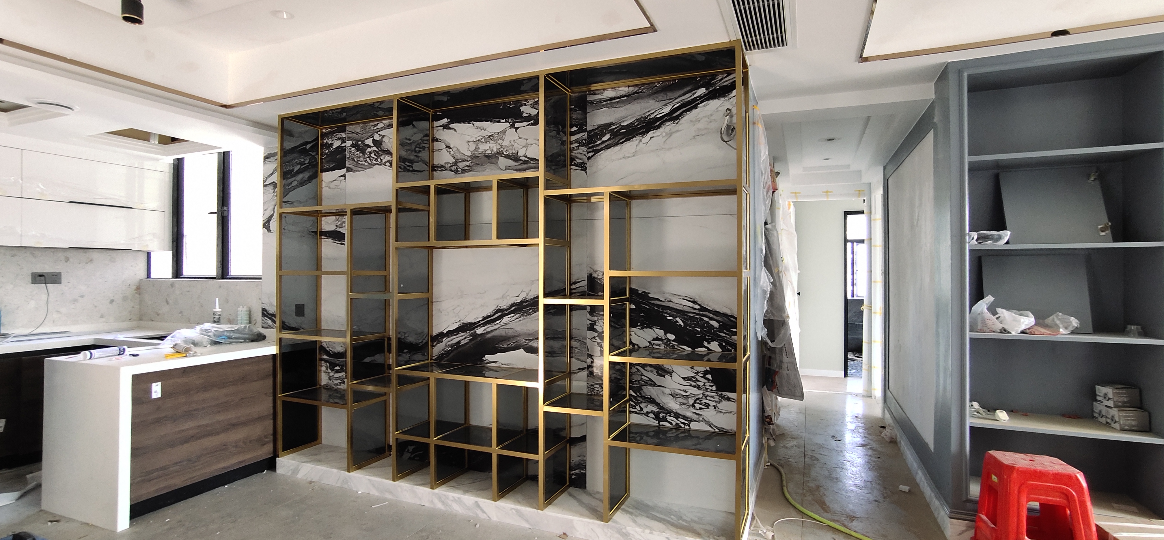 不銹鋼裝飾展柜